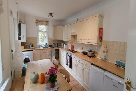 Kitchen (1)