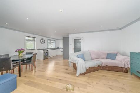 3 WESTWATER PLACE WORMIT DD6 8NS 150526 EDIT (22 o