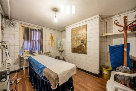 255 Grays Inn Road -