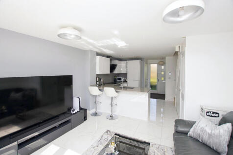 Rowan Drive, Lyde Green, Bristol photo 3