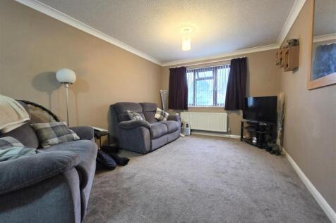 Living Room.jpg