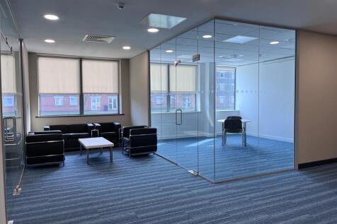 Office to rent Image 7