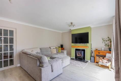 Warwick Way-19.jpg