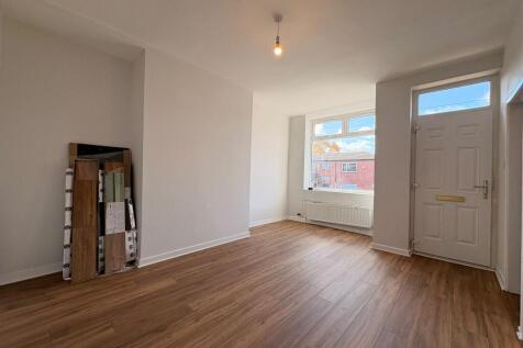 EVERLEIGH STREET photo 3