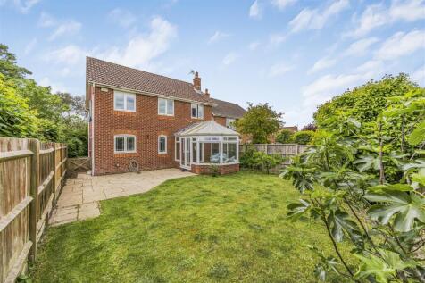 Kingfisher Drive, Westbourne-PorticoMarketing-Nexa