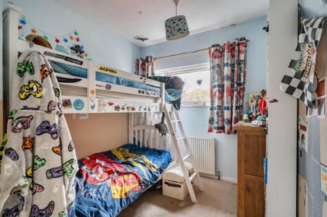 1374619-11-690b76...