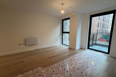 001 Living Room