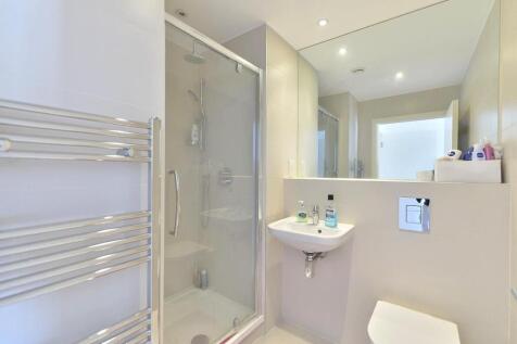 bathroom_.jpg