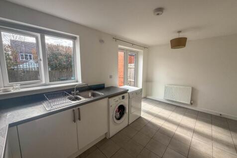 Farthington Drive, Nuneaton, CV11 photo 4