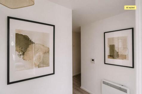 , Worsley, M28 photo 4