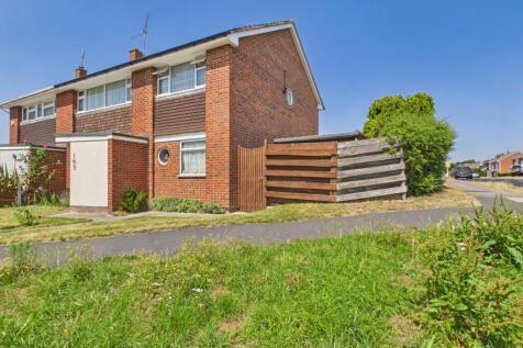 4 bed semi-detached house for sale Colemans Moor 