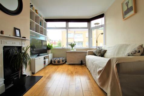 Stanley Road , Chingford, E4 photo 4