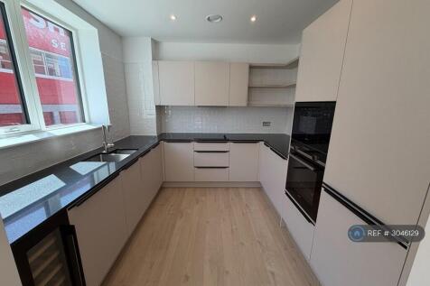 Burrell House, London, SE28 photo 5