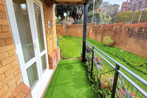 Grosvenor Heightsgro