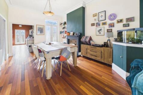 Open Plan Reception Rooms