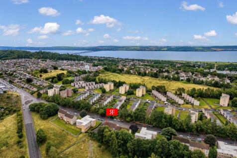 183 Charleston Drive Dundee-15.jpg