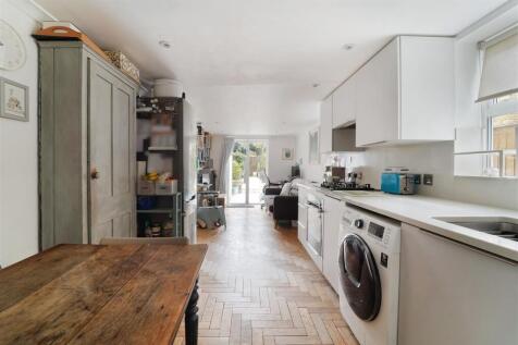 kitchen.jpeg