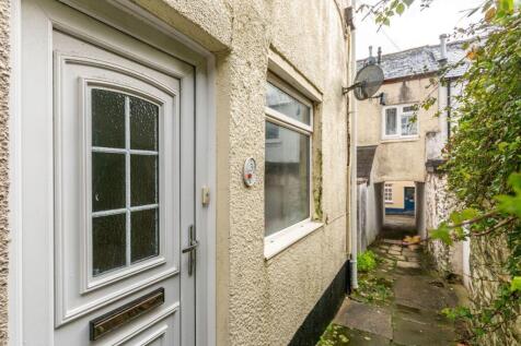 Front T202607010945.jpg