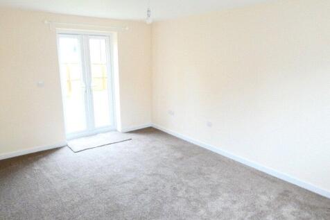 Bluestone Close, Newton Aycliffe, Durham, DL5 photo 3