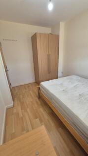 Carnival Place, M14 7TN photo 5