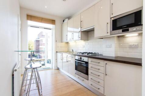 1-bed flat on Northcote Road, SW11, £1,842/mo