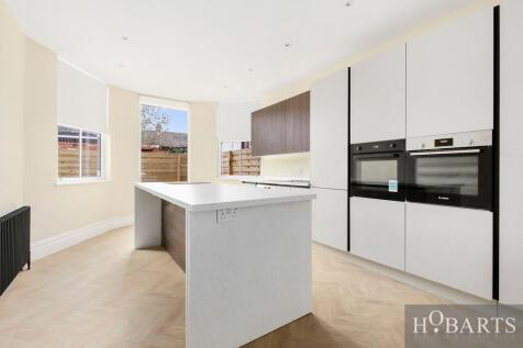 4 Bedroom Victorian Semi-Detached for Sale