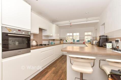 Kitchen/ Breakfast Room