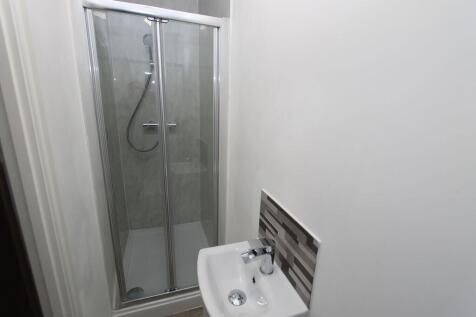 Bill Included Ensuite Room Midland Road, Wellingborough photo 4