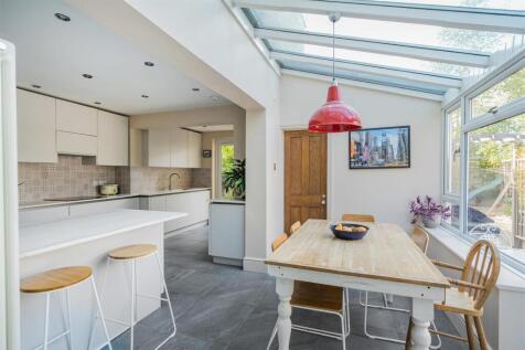 Kitchen Dining Room.jpg