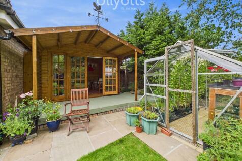 Summerhouse &amp;...