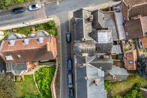 1333850-6-689e0baa9355a-ARW-1