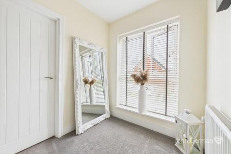 CAM05058G0-PR0174...