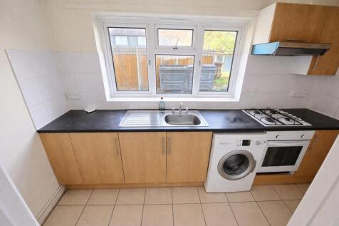 WhatsApp Image 2026-04-13 at 22.34.29 (4).jpeg