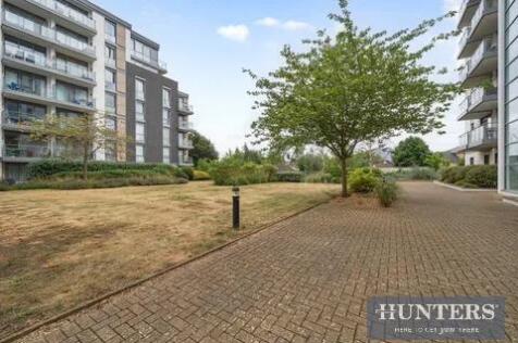 Communal Gardens - Laval House..jpg