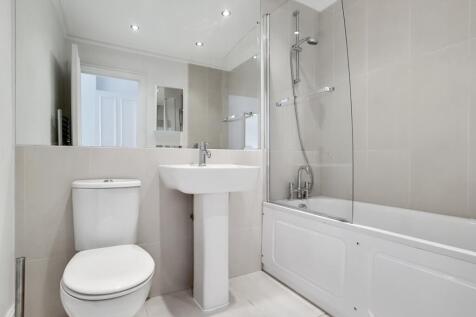 12_Master_Ensuite_7