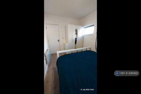 Edgware, Edgware, HA8 photo 3