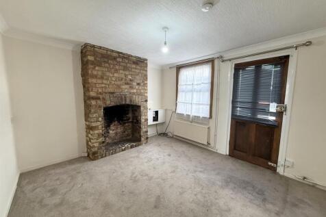 Living Room.jpg