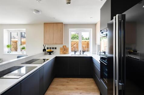 Flat 3 4