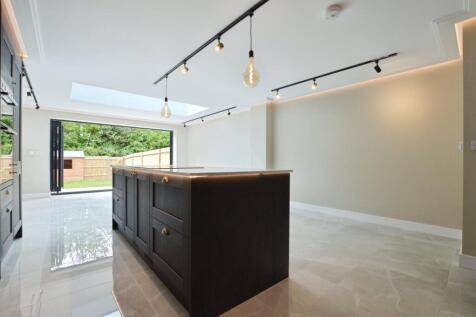 Kitchen/Reception Rm