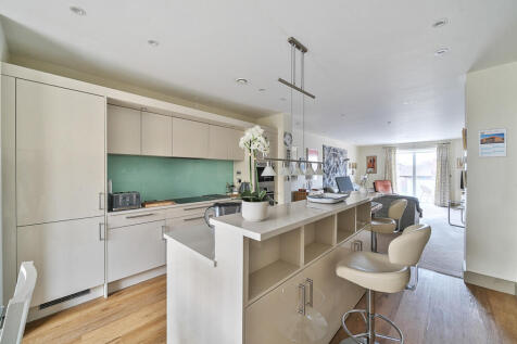 1329283-9-687f991...