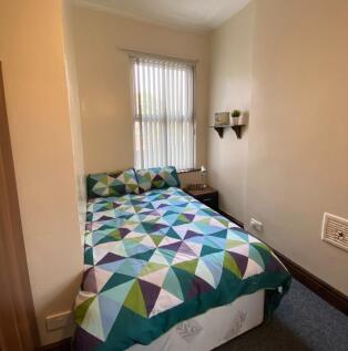 *STUDENT ONLY* Conyngham Road - £165 per person per week - All Inclusive Bills! photo 5