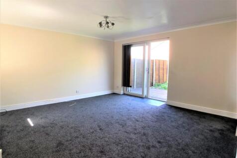 Allhallows Road, E6 photo 3