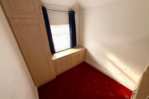 Gresham Road, Hounslow photo 5