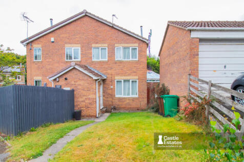 Two bedroom Semi-detached house for sale