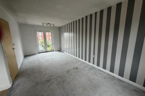 lounge 1.jpg