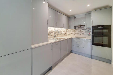 Hanger Vale Lane, Ealing photo 3