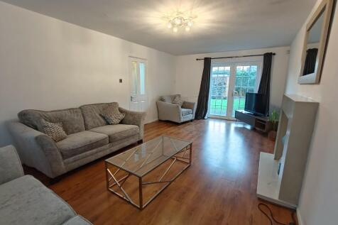 Harboro Road, Sale, Greater Manchester, M33 photo 4