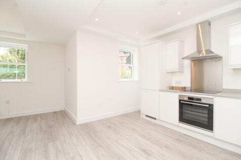 13 Durley Road South, Bournemouth, BH2 photo 3