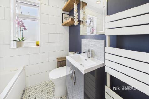 Bathroom Extra Photo