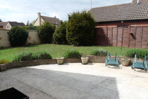Oak Drive,Beck Row,IP28 photo 4